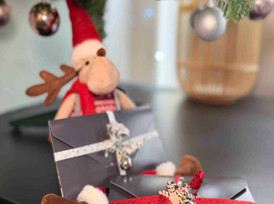 Weihnachtlicher Massage Gutschein von Milanee Thaimassage in Nürnberg